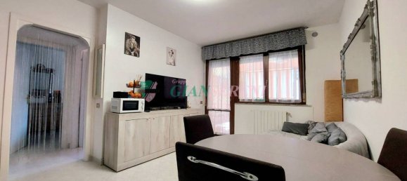 1 bedroom Apartment in Follonica, Italy No. 267221 3