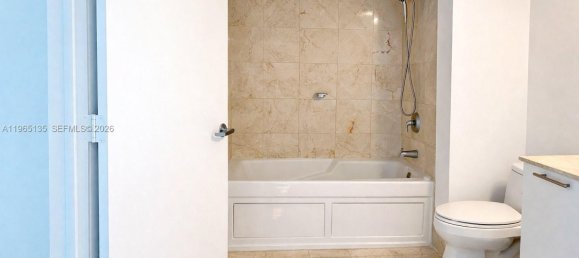 1 dormitorio propiedad comercial en venta en Miami, Miami-Dade, Florida, USA № 614920 25