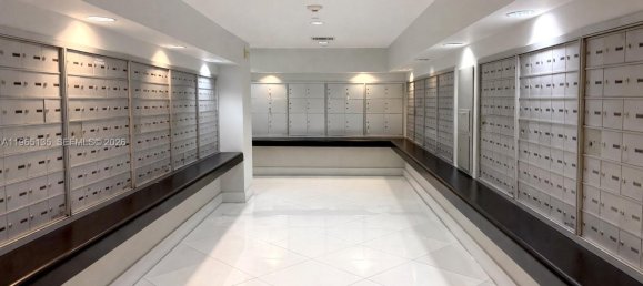 1 dormitorio propiedad comercial en venta en Miami, Miami-Dade, Florida, USA № 614920 16