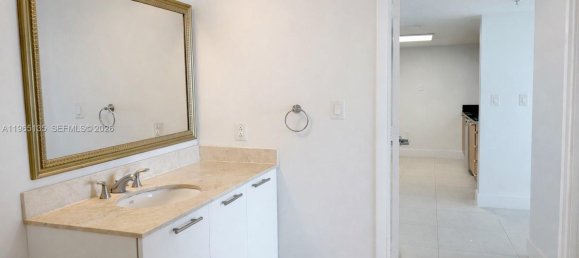 1 dormitorio propiedad comercial en venta en Miami, Miami-Dade, Florida, USA № 614920 24