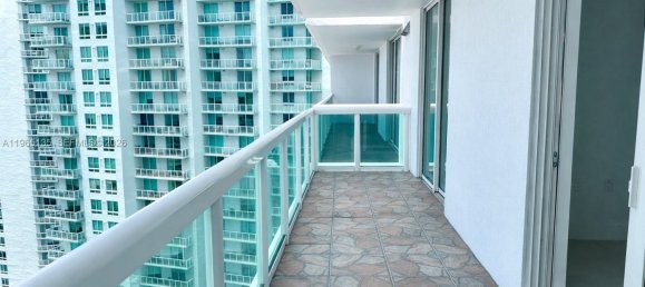 1 dormitorio propiedad comercial en venta en Miami, Miami-Dade, Florida, USA № 614920 23
