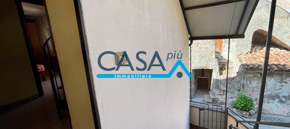 3-salle Maison à Pastorano, Italy No. 31541 3