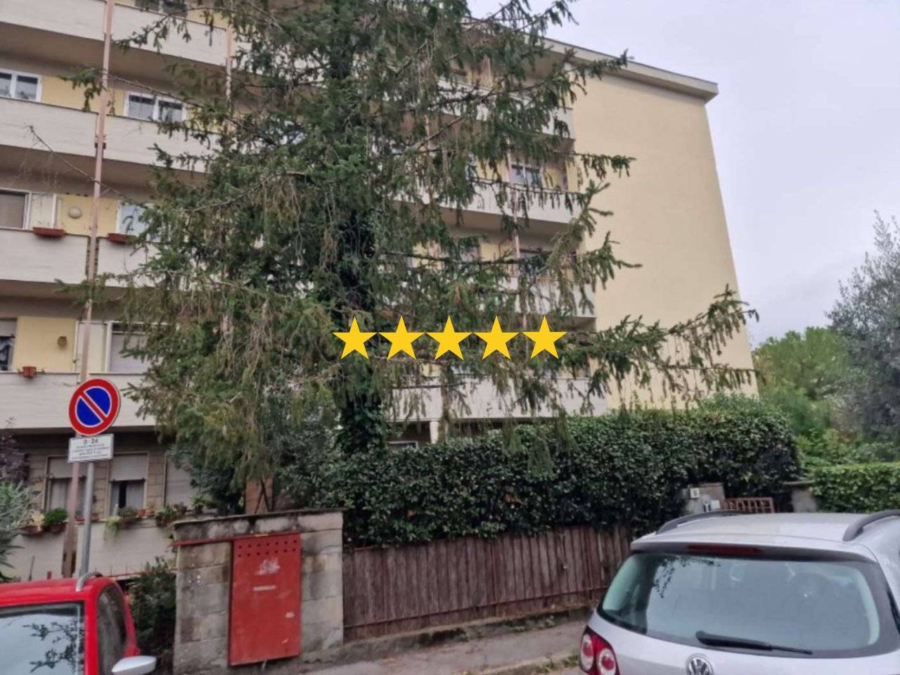 Apartamento T2 em Florence, Italy N.º 190130