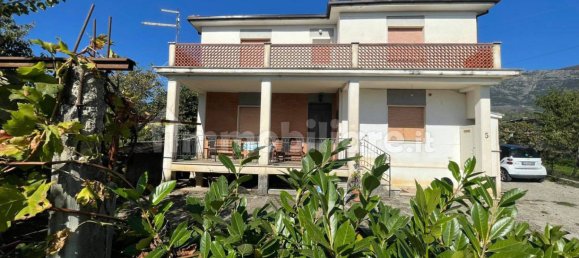  Castillos de 4 dormitorios en Alvito, Italy No. 55818 42