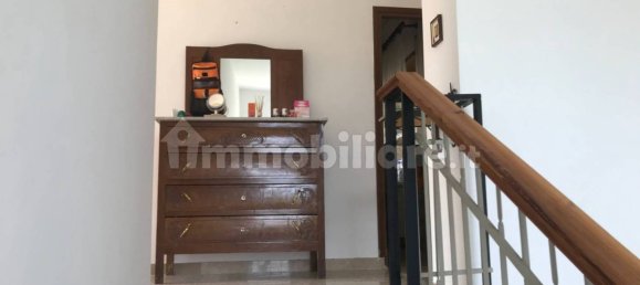  Castillos de 4 dormitorios en Alvito, Italy No. 55818 10