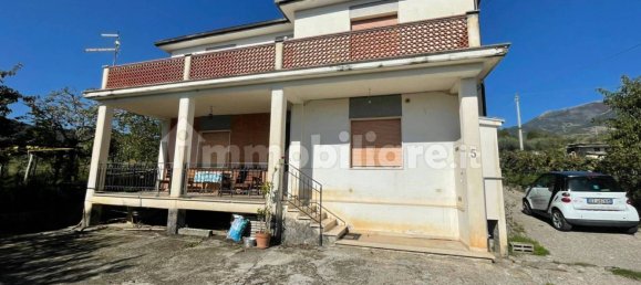  Castillos de 4 dormitorios en Alvito, Italy No. 55818 44