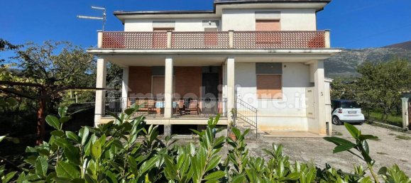  Castillos de 4 dormitorios en Alvito, Italy No. 55818 41