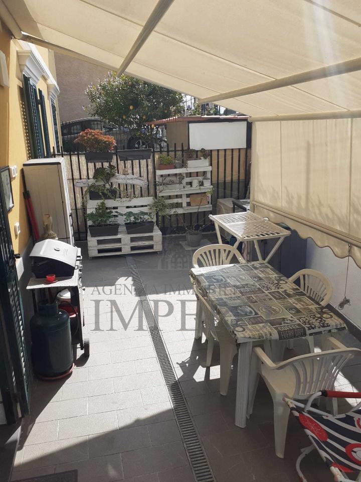 Casa de 3 divisões em Ventimiglia, Italy N.º 71082