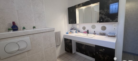 Casa de 3 dormitorios en Rosoy, France No. 208763 11