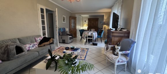 Casa de 3 dormitorios en Rosoy, France No. 208763 4