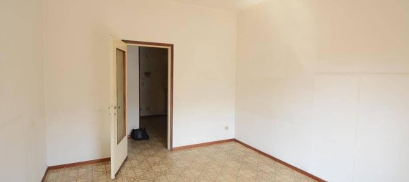 3 rooms Apartment in Cavenago di Brianza, Italy No. 76242 9