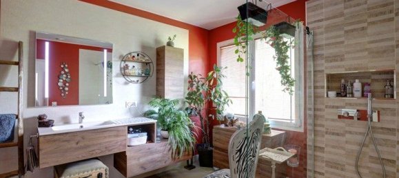 3 bedrooms Villa in Montastruc-la-Conseillere, France No. 325160 5