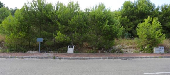  Land in Alicante, Spain No. 138109 7