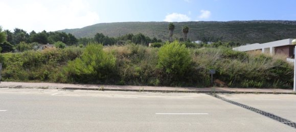  Land in Alicante, Spain No. 138109 3