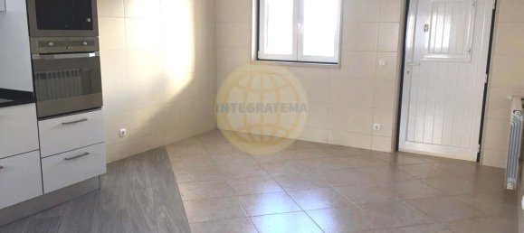 Вилла с 4 спальнями в Калдаш да Раинья, Португалия № 135092 11