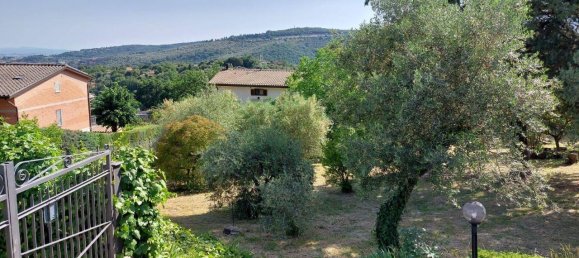 Terreno em Perugia, Italy 1100 m² N.º 172801 2