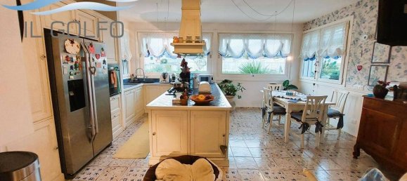 2 غرف نوم فيلا في Diano Marina, Italy رقم 156396 25