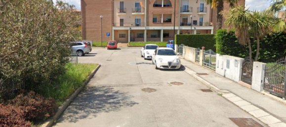 7-salle Appartement à Cavarzere, Italy No. 16142 2