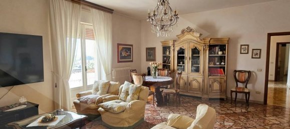 3-salle Appartement à Locorotondo, Italy No. 30711 14