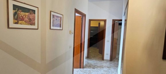 3-salle Appartement à Locorotondo, Italy No. 30711 10