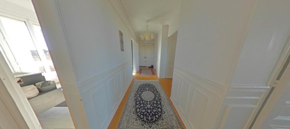 3 bedrooms Apartment in Sens, France No. 193046 2