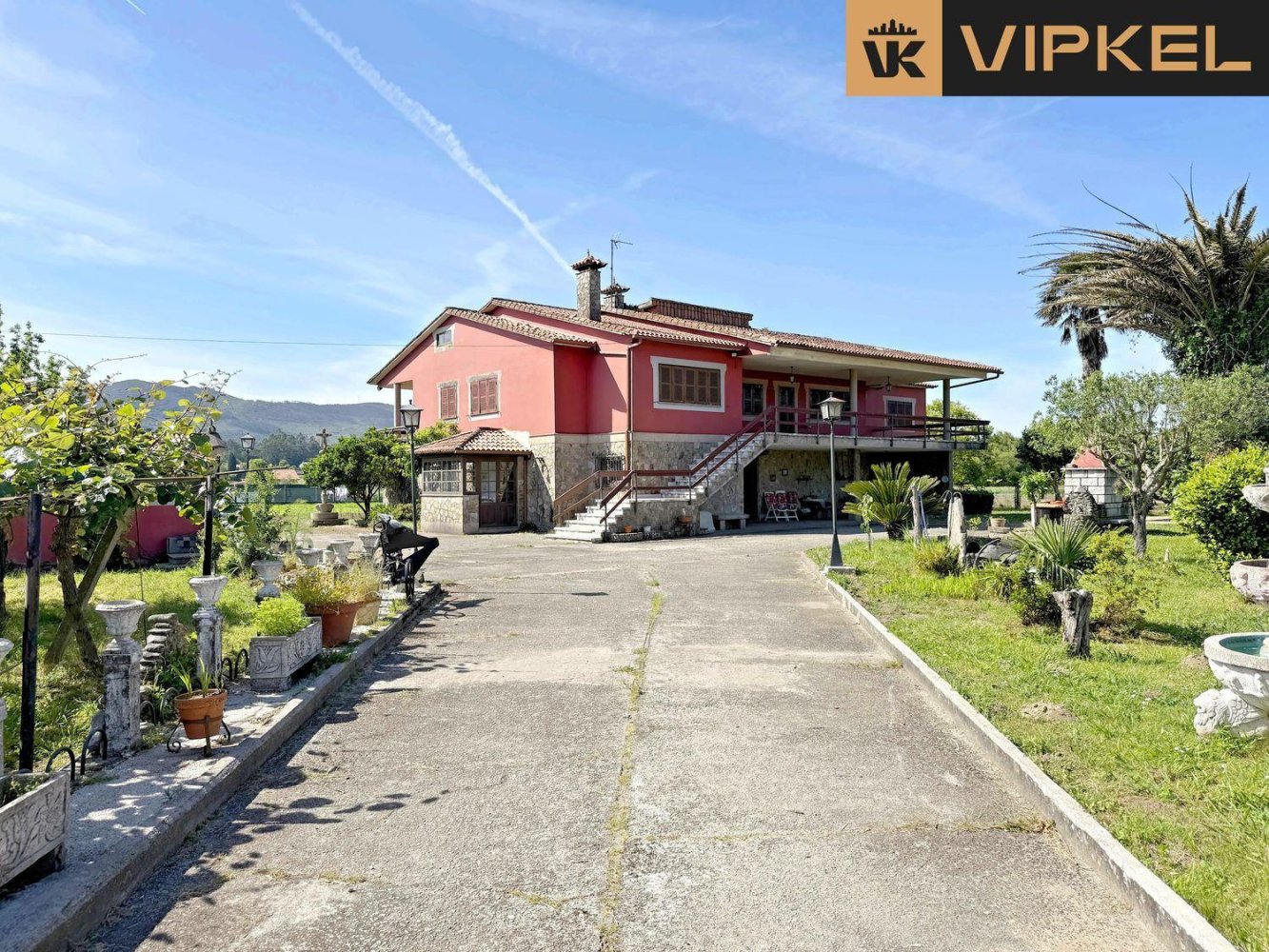 Casa de 5 dormitorios en Rois, Spain No. 60110