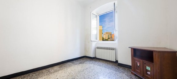 7 rooms Apartment in Genoa, Italy No. 35305 40