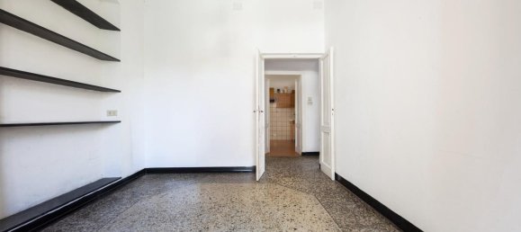 7 rooms Apartment in Genoa, Italy No. 35305 78