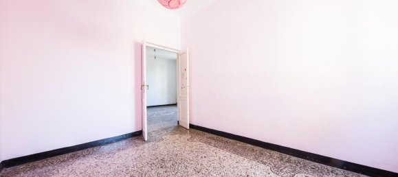 7 rooms Apartment in Genoa, Italy No. 35305 88