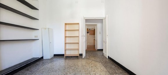 7 rooms Apartment in Genoa, Italy No. 35305 60