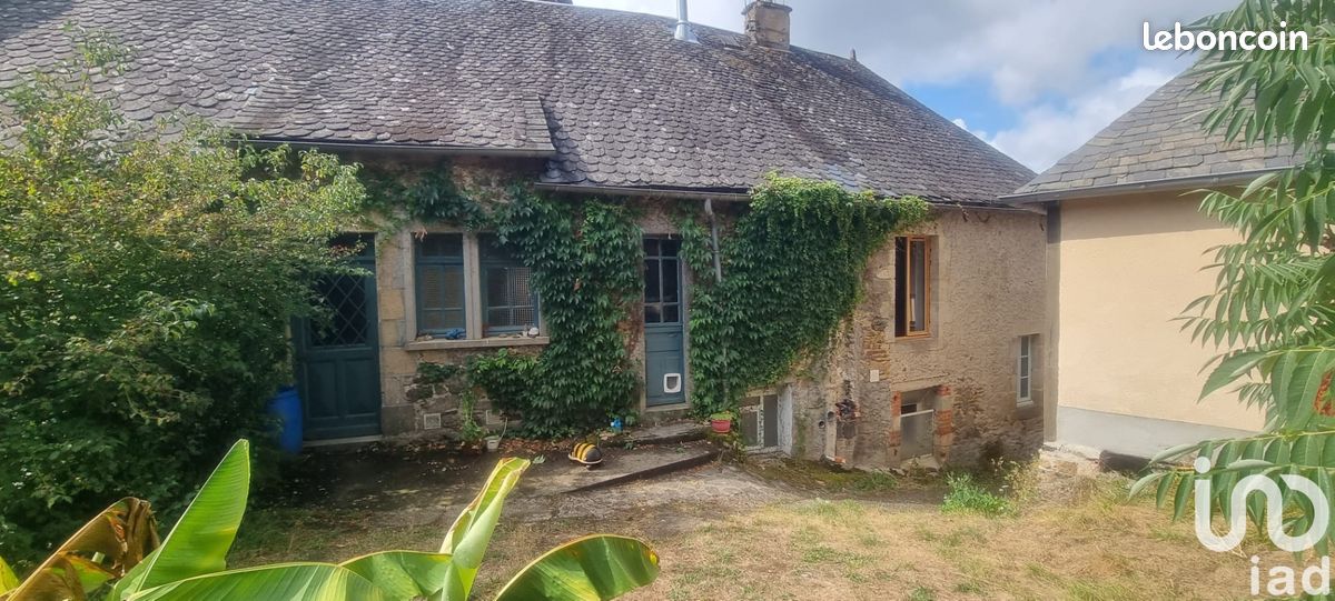 7غرفة منزل في Correze, France رقم 337758