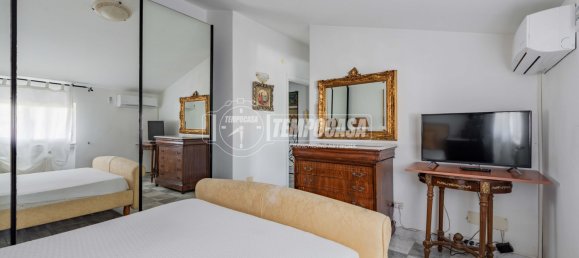 6 rooms House in Fiumicino, Italy No. 212850 15
