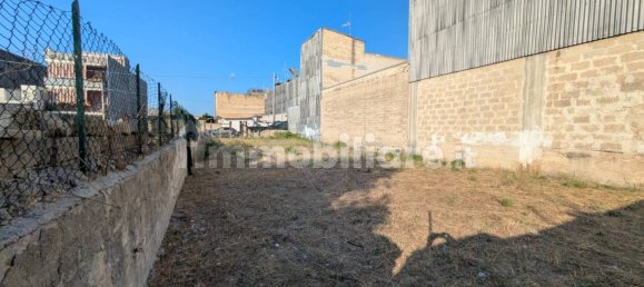 309m² Land in Floridia, Italy No. 348892 9