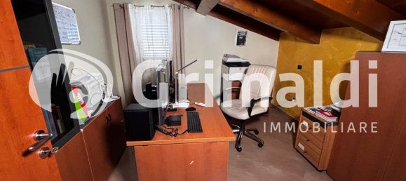 5 rooms Apartment in Bellizzi, Italy No. 101763 25