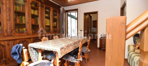 Вилла с 3 спальнями в Сальсомаджоре Терме, Италия № 285865 15