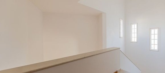 4 bedrooms House in Seixal, Portugal No. 22536 23