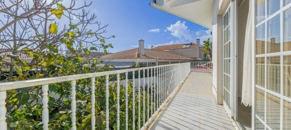 4 bedrooms House in Seixal, Portugal No. 22536 26