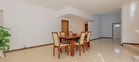 4 bedrooms House in Seixal, Portugal No. 22536 9