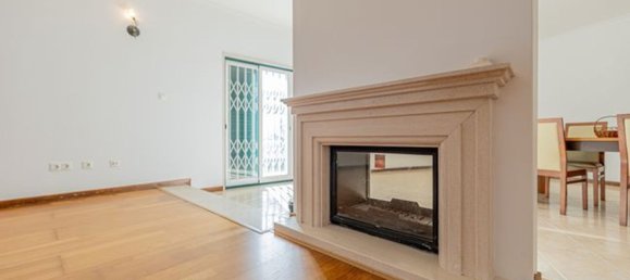 4 bedrooms House in Seixal, Portugal No. 22536 13