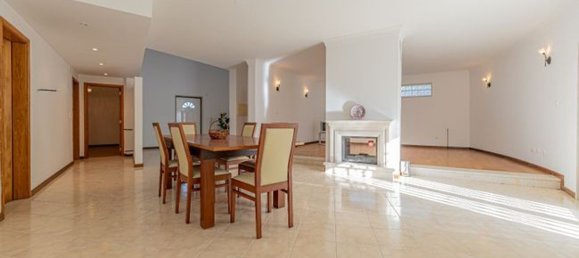 4 bedrooms House in Seixal, Portugal No. 22536 8