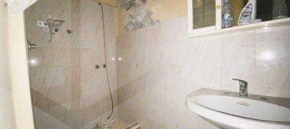 2 rooms Apartment in Bari, Italy No. 28517 4