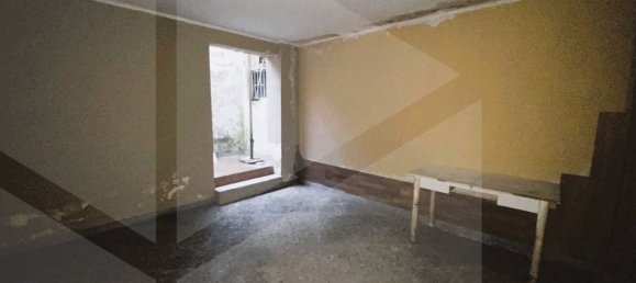 2 rooms Apartment in Bari, Italy No. 28517 6