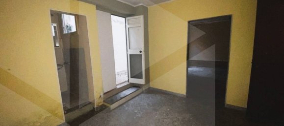 2 rooms Apartment in Bari, Italy No. 28517 2