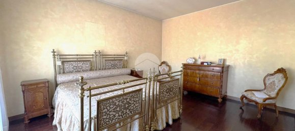 5 rooms Villa in Fiesso d'Artico, Italy No. 2499 28