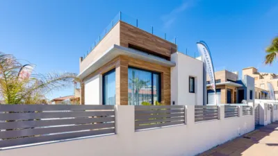 Дом с 4 спальнями в Торревьеха, Испания № 131909