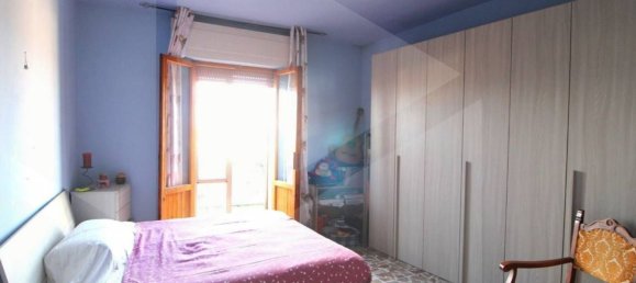 5-Zimmer Haus in Santa Maria a Monte, Italy, Nr. 23511 11