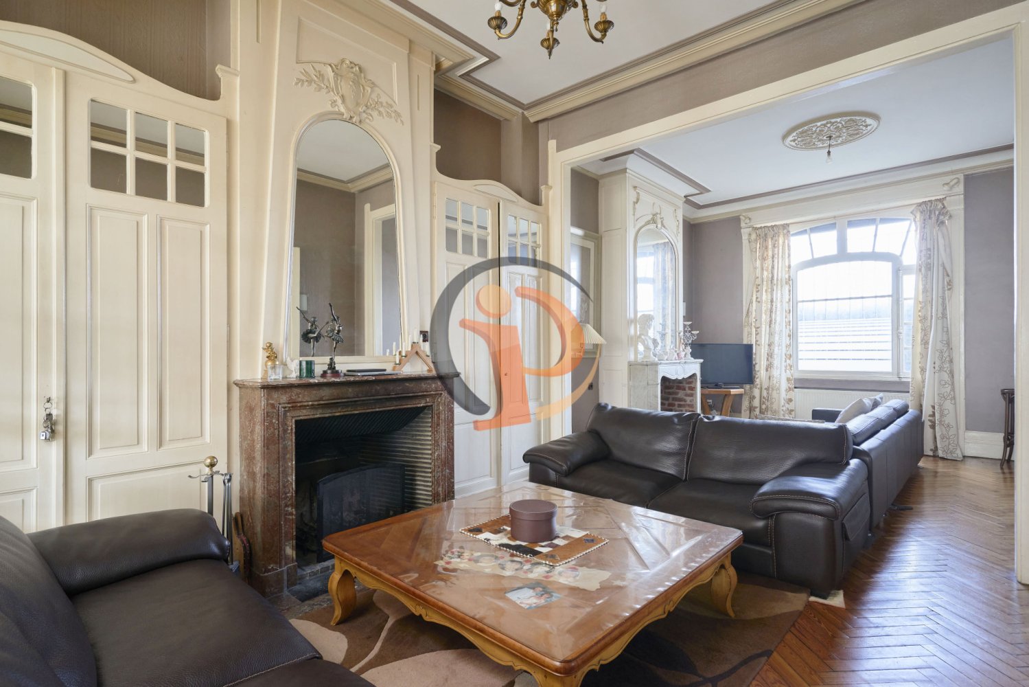 7 bedrooms House in Lille, France No. 98193