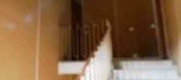 3-salle Appartement à Besana in Brianza, Italy No. 300754 8