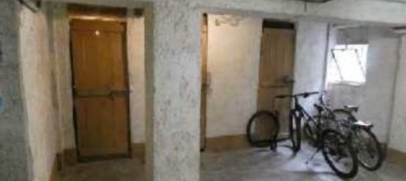 3-salle Appartement à Besana in Brianza, Italy No. 300754 17