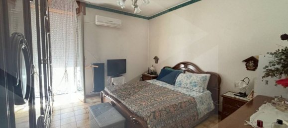 Дом с 4 комнатами в Торремаджоре, Италия № 31367 4